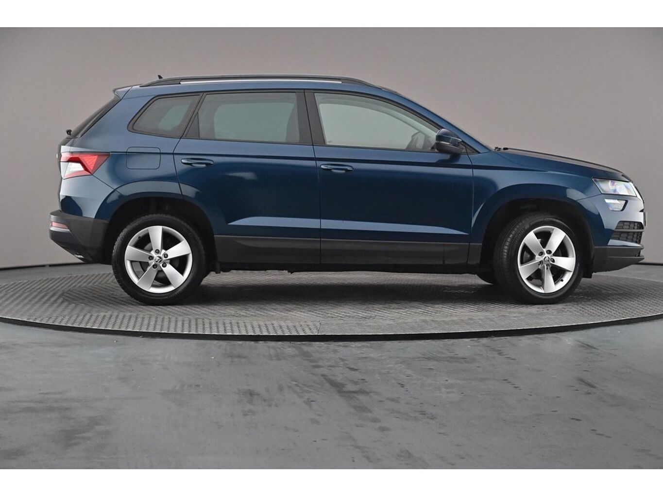 SKODA Karoq SE 1.5 TSI 150 PS 6G Man