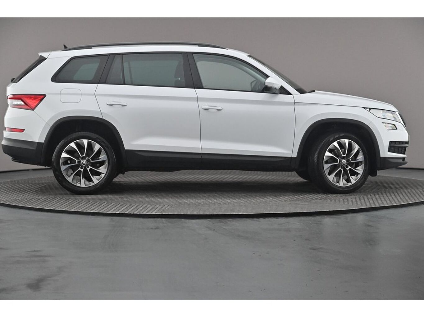 SKODA Kodiaq SE Drive (7seats) 1.5 TSI 150 PS DSG