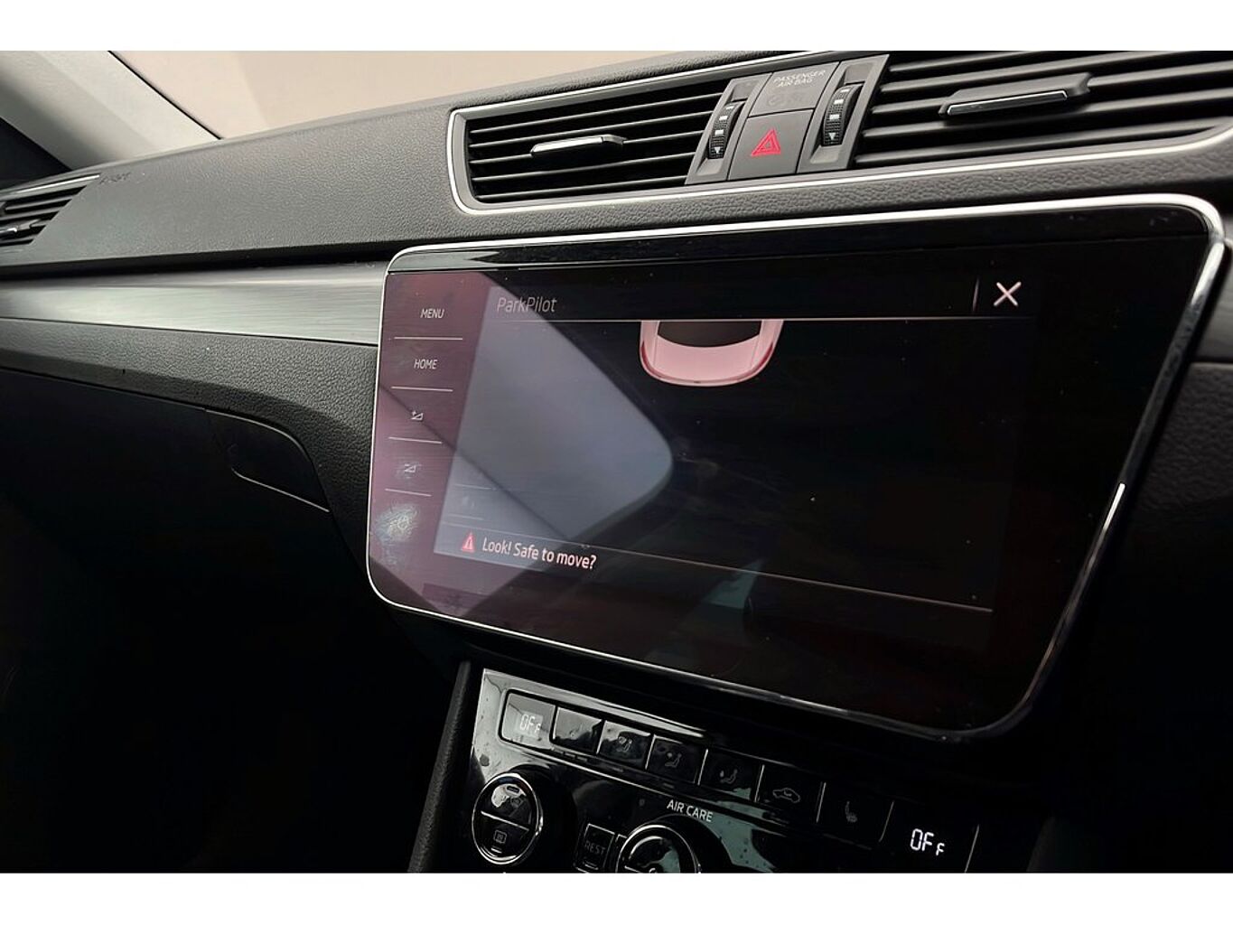 SKODA Superb Hatch SE L Executive 2.0 TSI 220 PS DSG
