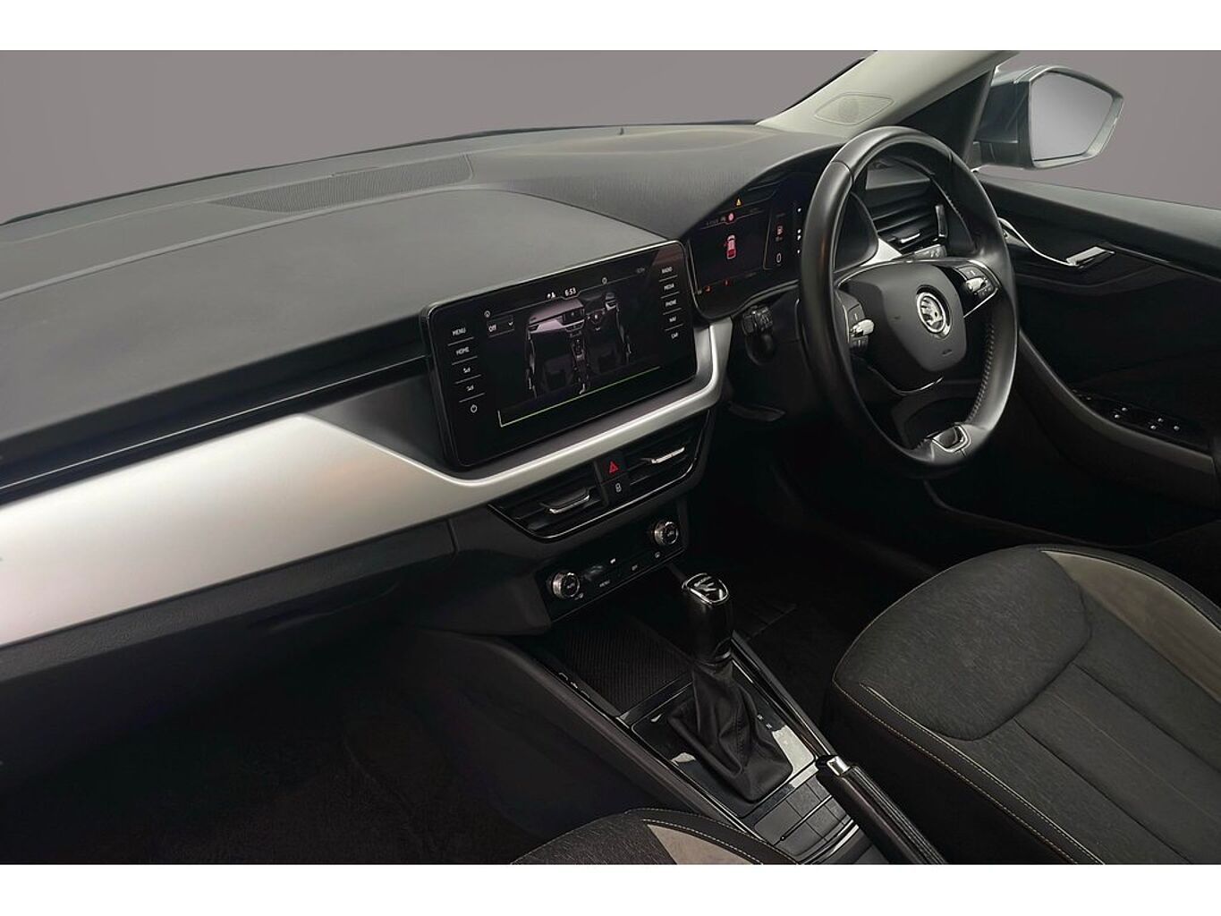SKODA Kamiq SE L 1.0 TSI 110 PS DSG