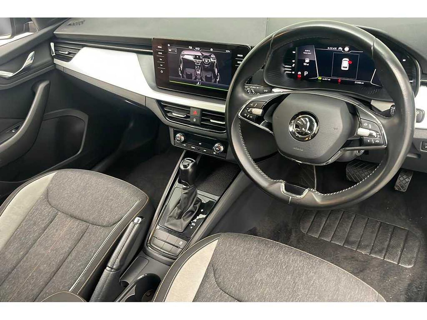 SKODA Kamiq SE L 1.0 TSI 110 PS DSG