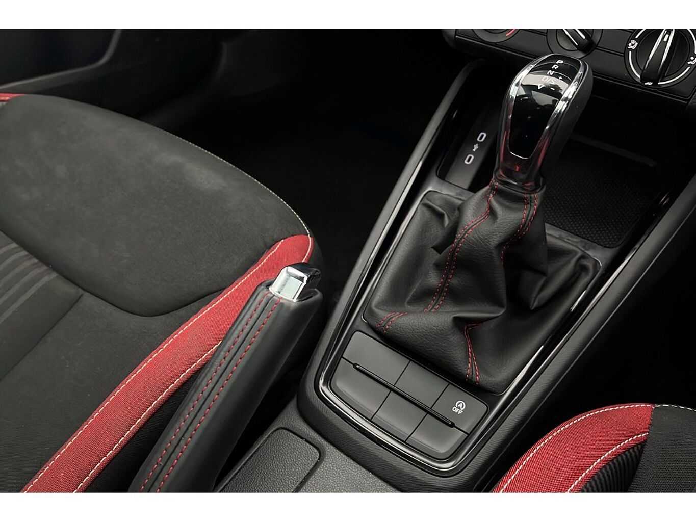 SKODA Kamiq Monte Carlo 1.0 TSI 110 PS DSG