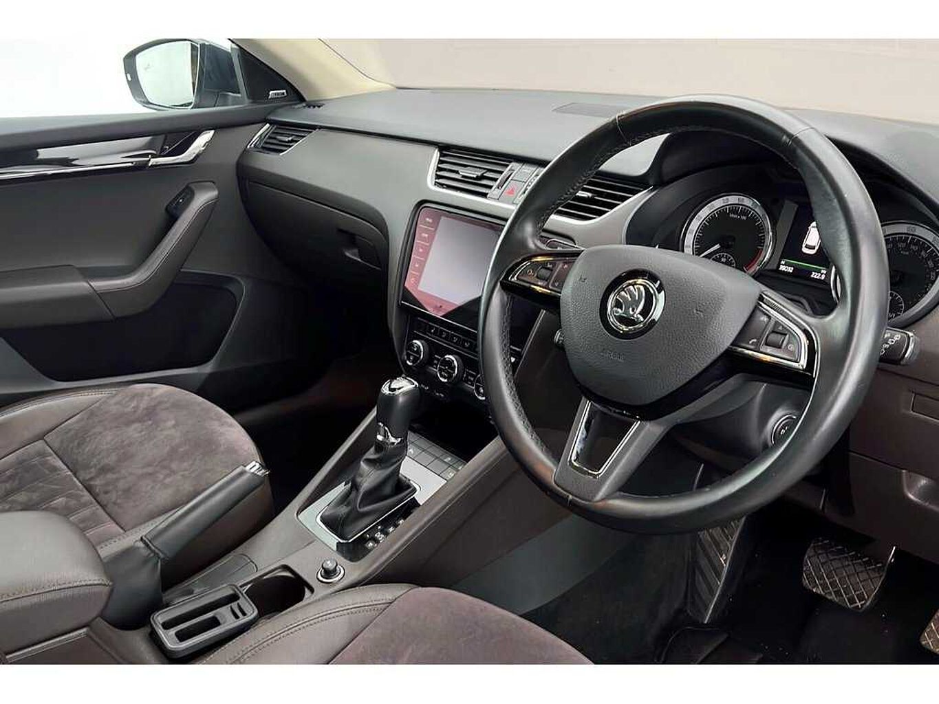 SKODA Octavia Estate L&K 2.0 TDI 150 PS DSG