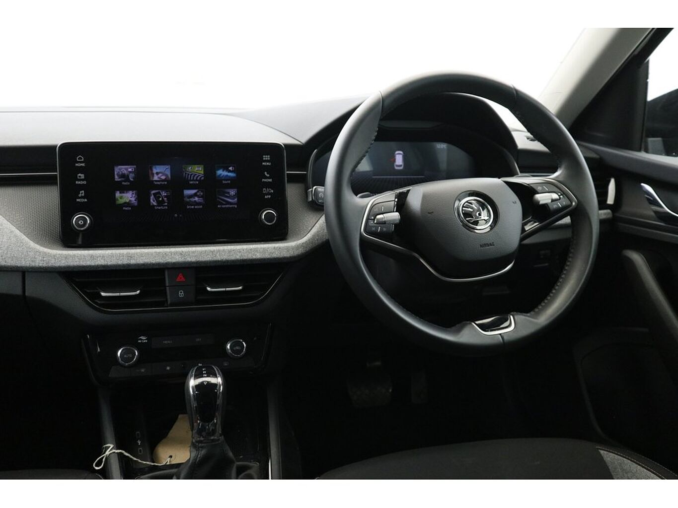 SKODA Kamiq SE 1.5 TSI 150 PS DSG