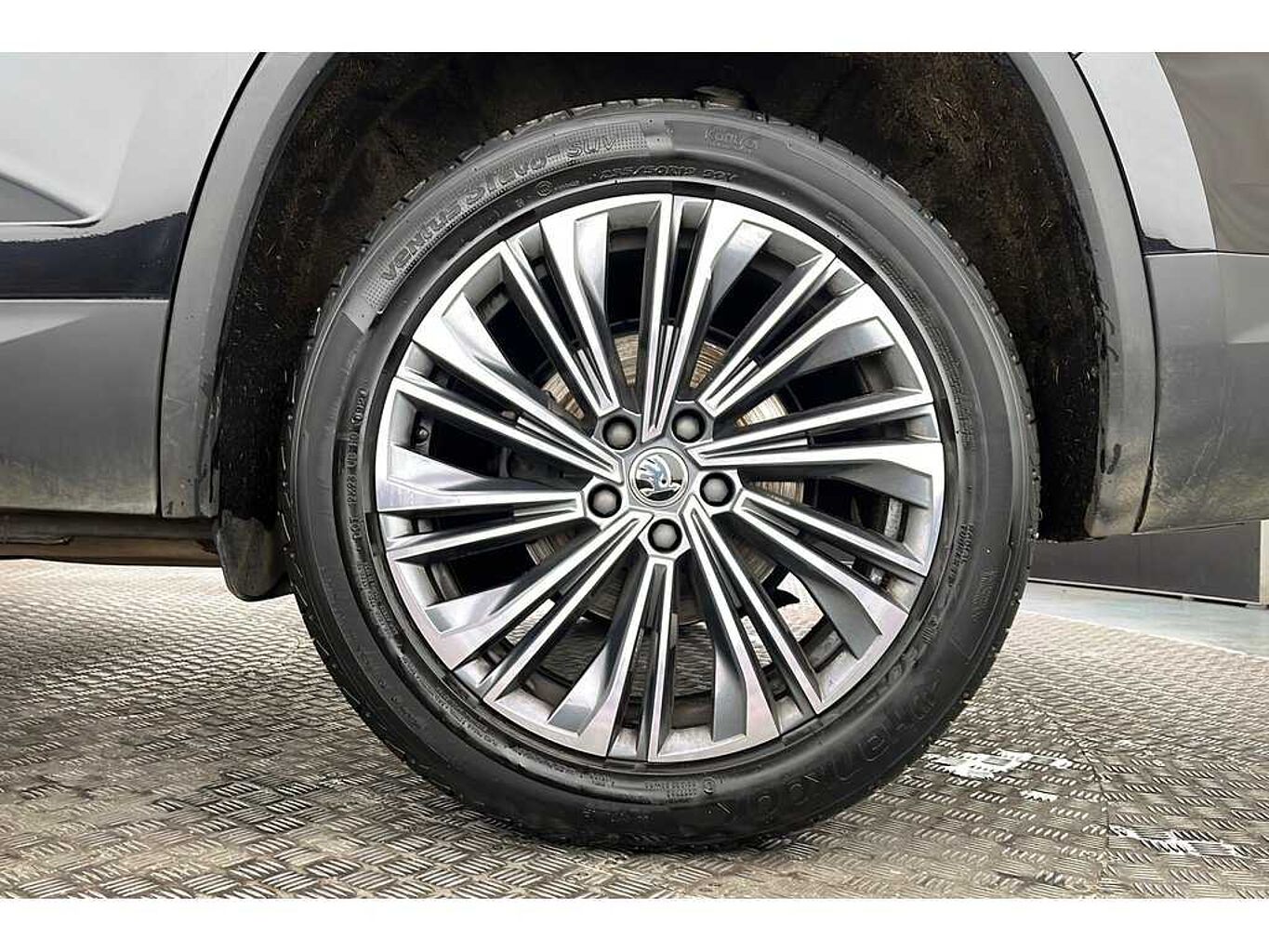 SKODA Kodiaq SE L Executive (7 seats) 1.5 TSI 150 PS DSG