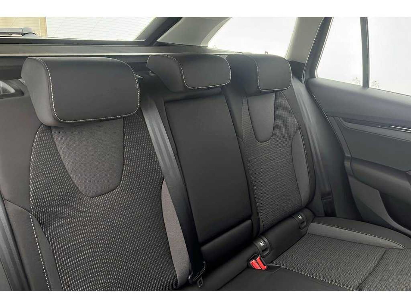 SKODA Octavia Estate SE 1.0 TSI e-TEC 110 PS DSG