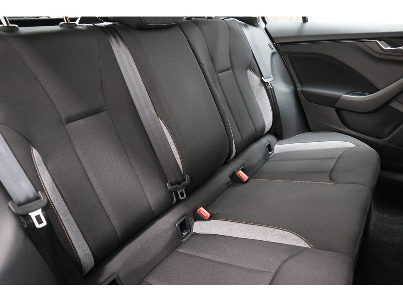 SKODA Kamiq SE 1.0 TSI 116 PS DSG