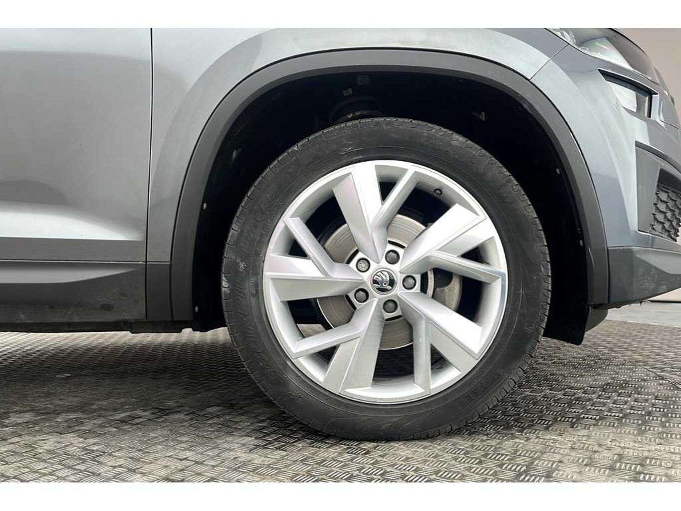 SKODA Kodiaq SE L (7 seats) 1.5 TSI 150 PS DSG