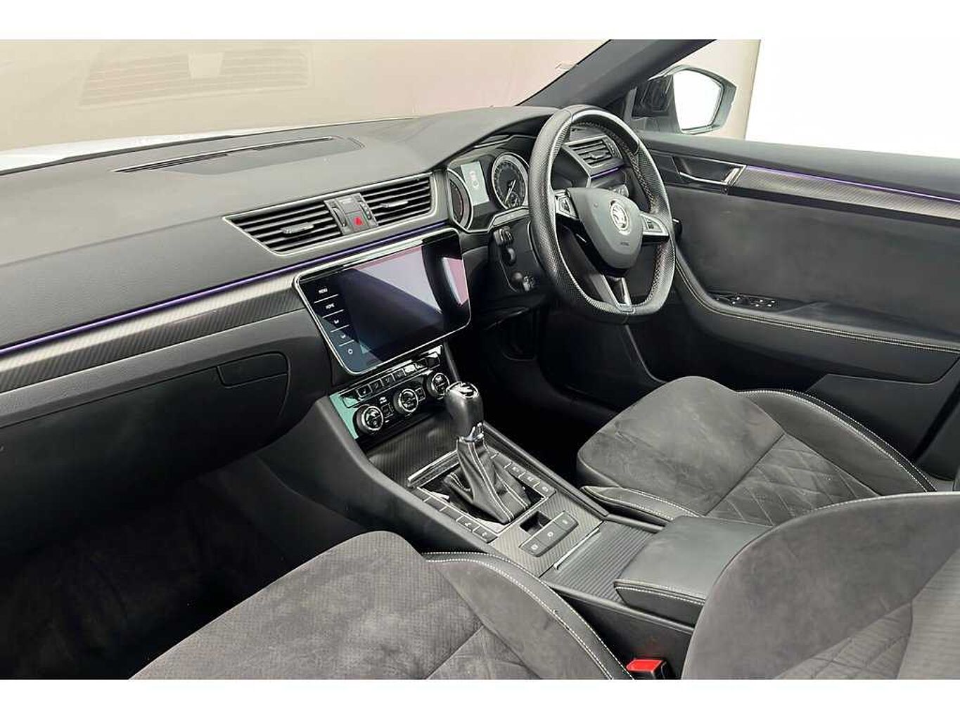 SKODA Superb Hatch Sportline Plus 2.0 TSI 190 PS DSG