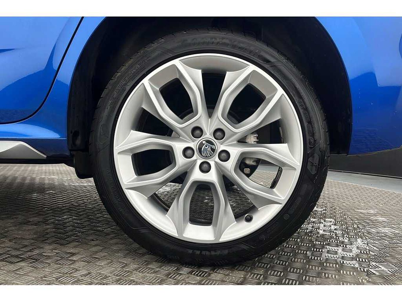 SKODA Kamiq SE L 1.0 TSI 110 PS DSG