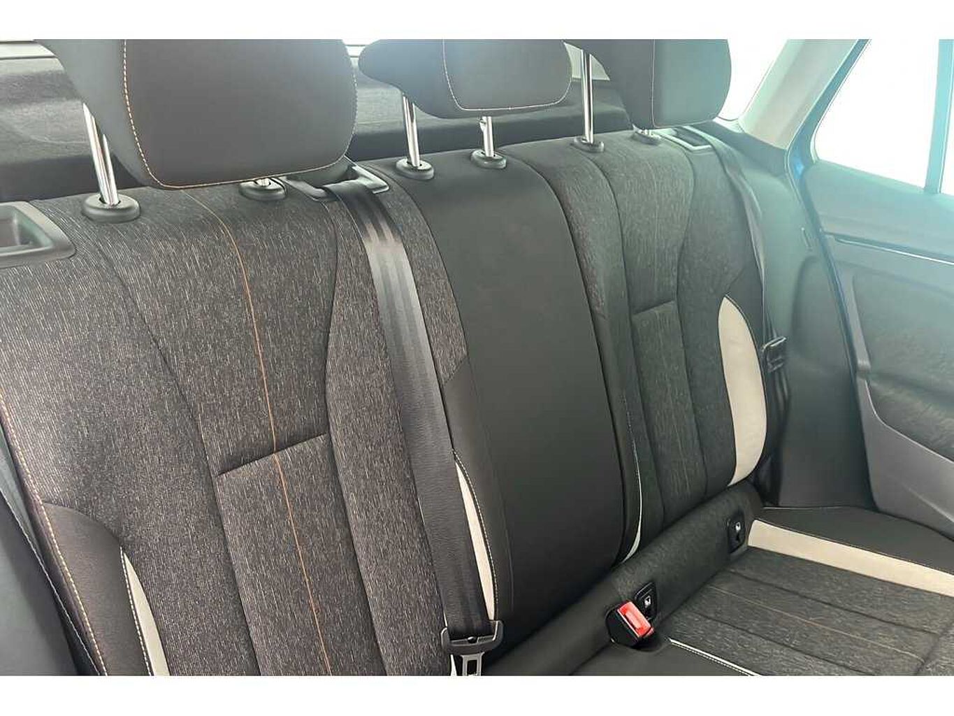 SKODA Kamiq SE L 1.0 TSI 110 PS DSG