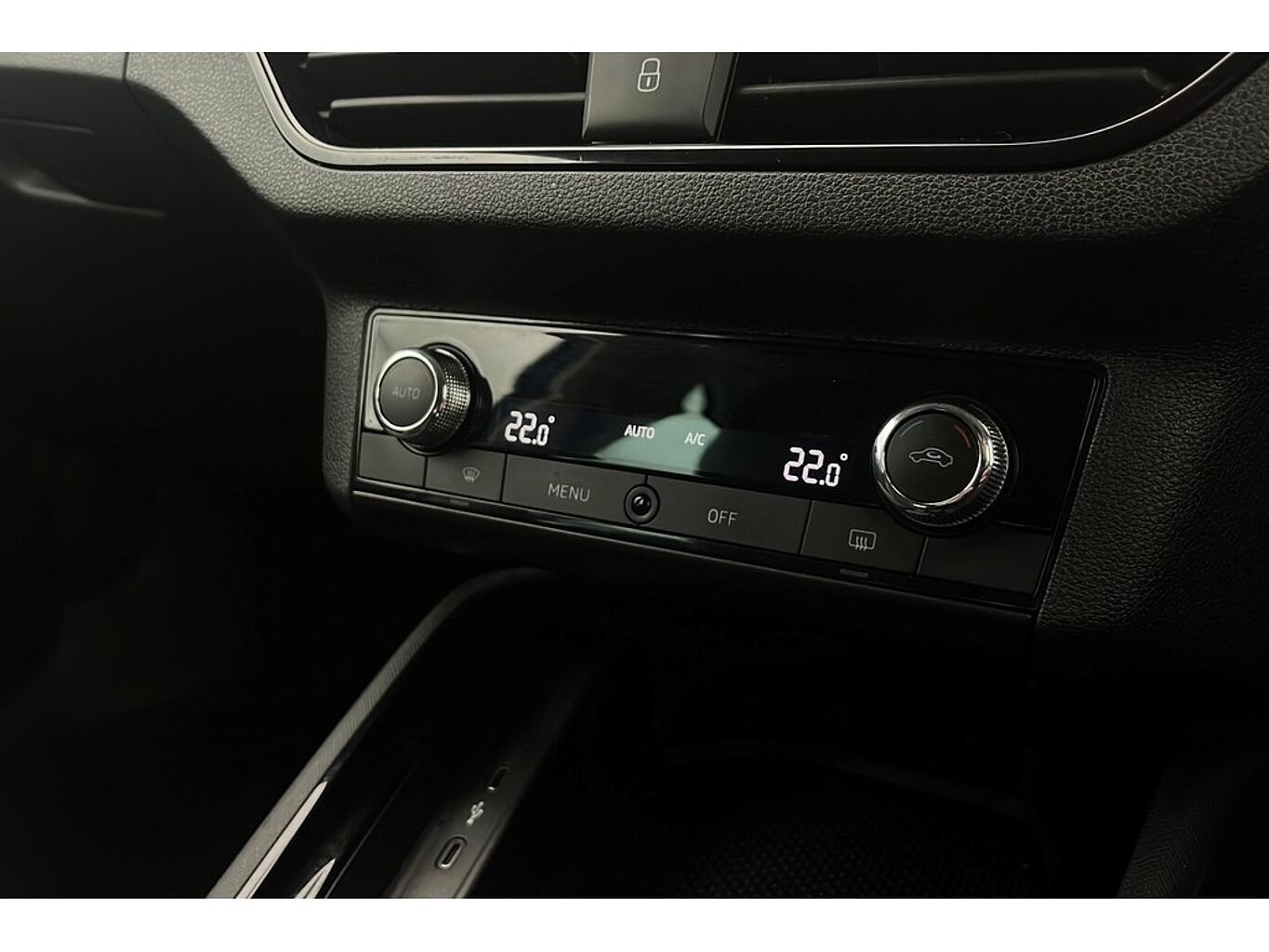 SKODA Kamiq SE L 1.0 TSI 110 PS DSG