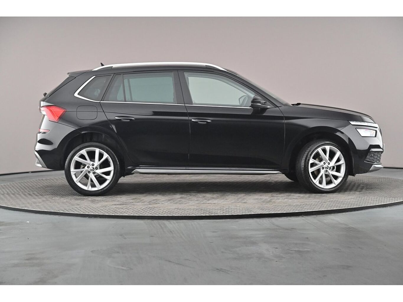 SKODA Kamiq SE L Executive 1.0 TSI 110 PS DSG