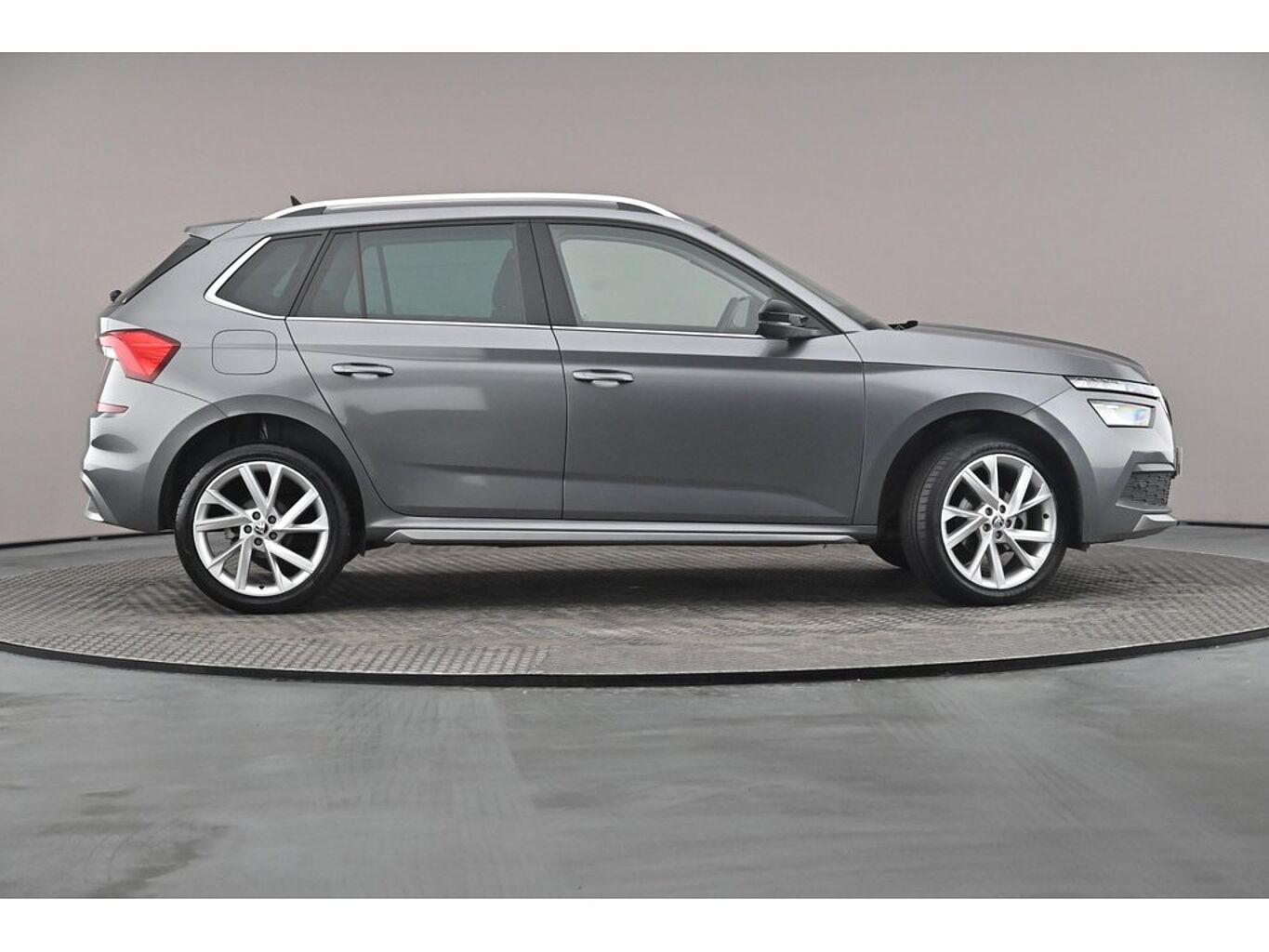 SKODA Kamiq SE L Executive 1.0 TSI 110 PS DSG