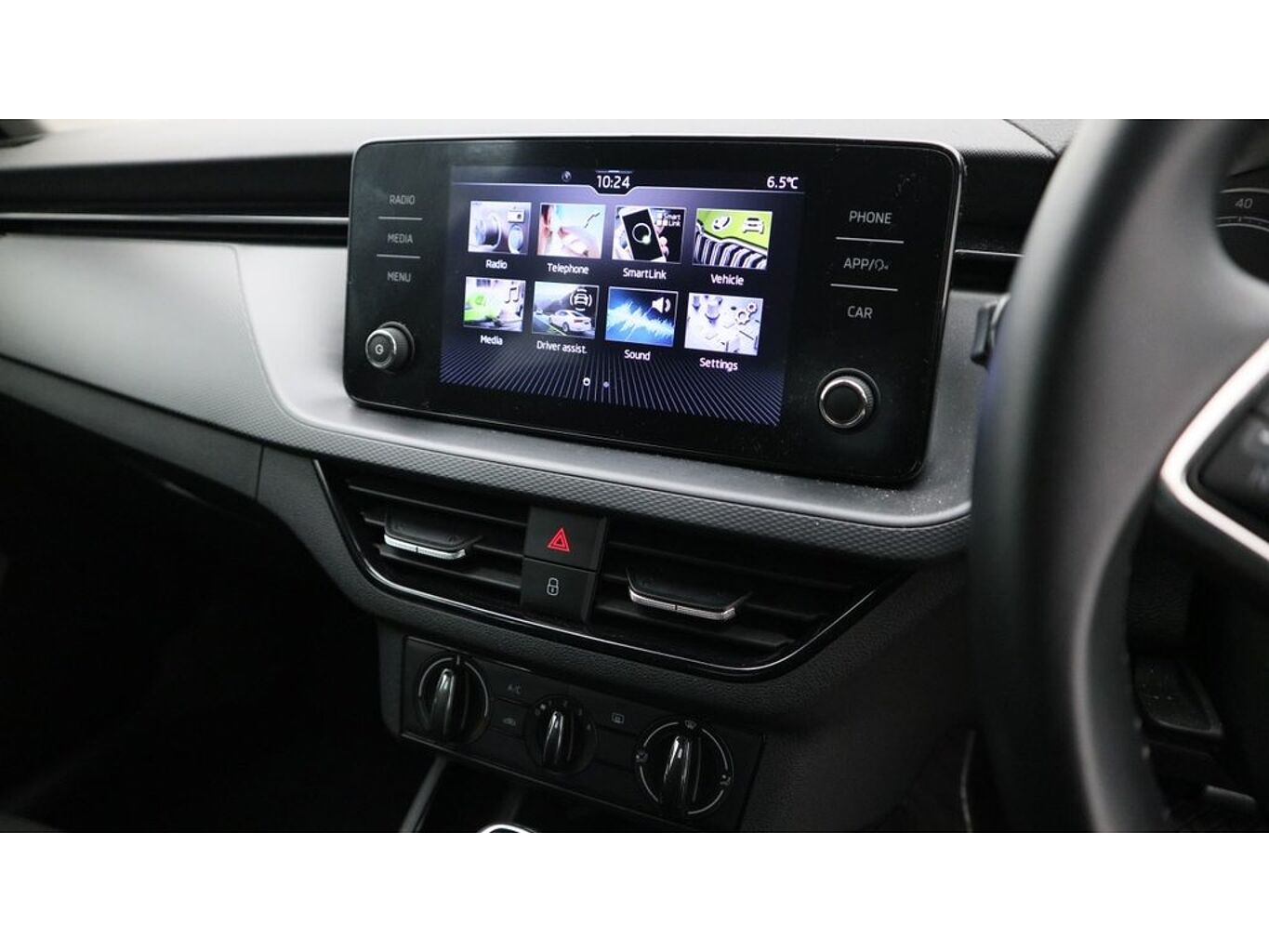 SKODA Kamiq SE 1.0 TSI 110 PS DSG
