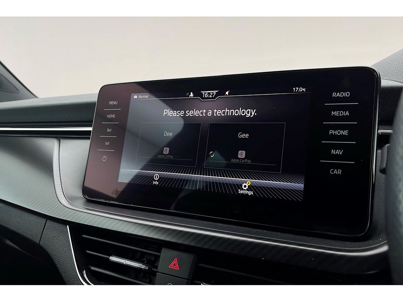 SKODA Kamiq Monte Carlo 1.0 TSI 110 PS DSG