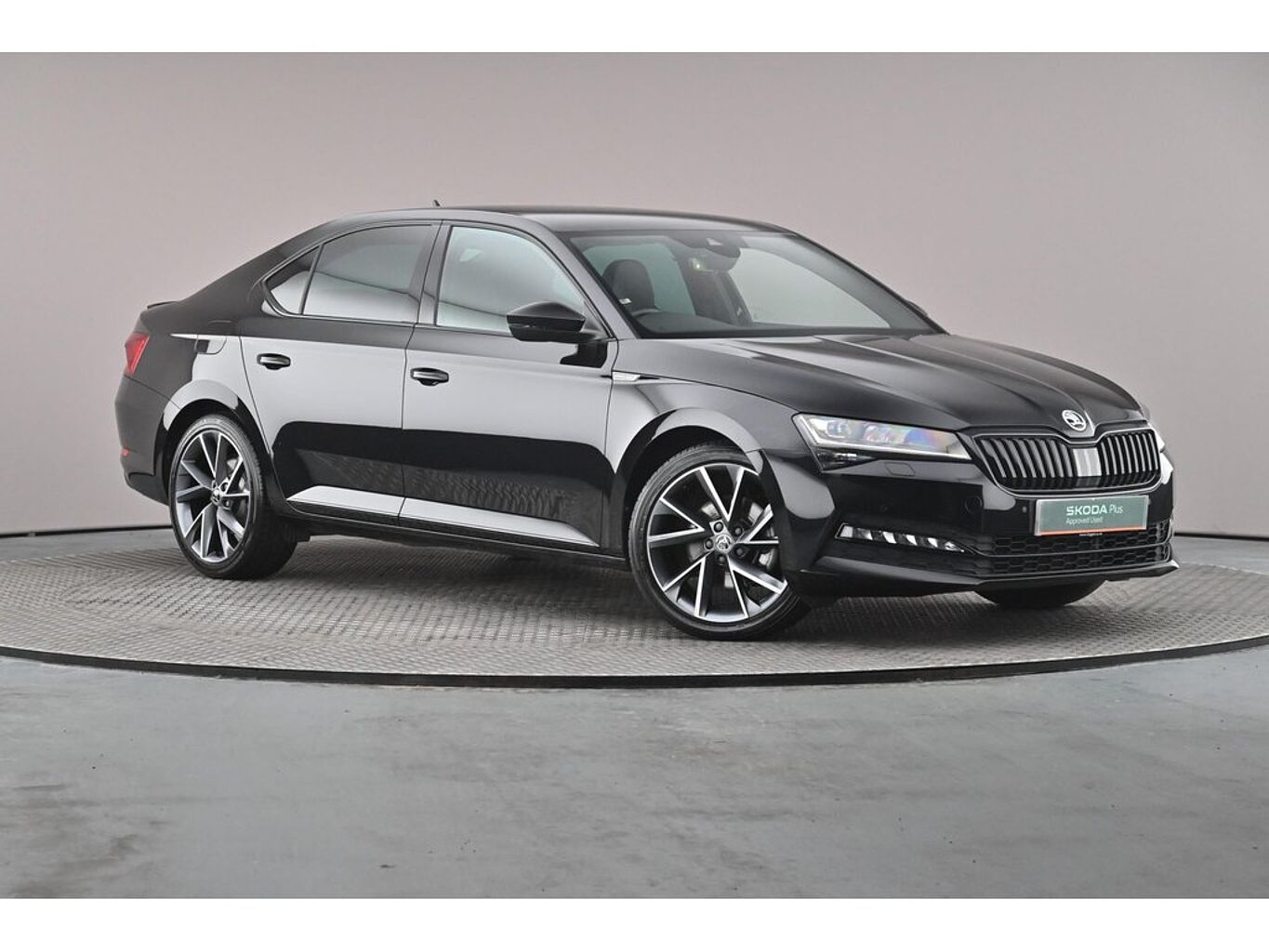 SKODA Superb Hatch SportLine Plus 2.0 TDI 150 PS DSG