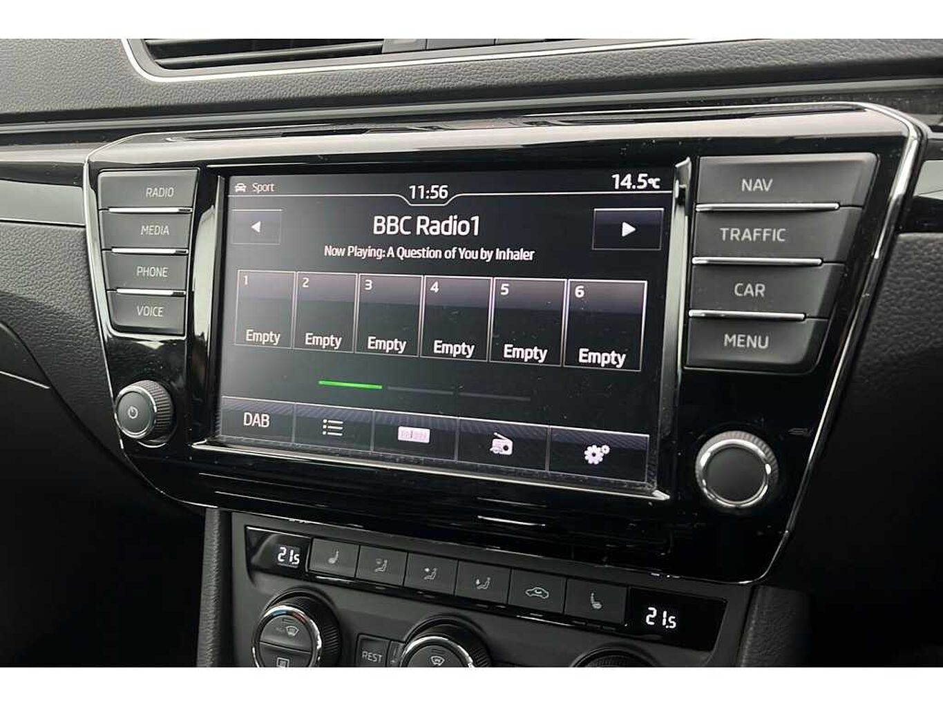 SKODA Superb Hatch L&K 2.0 TDI 150 PS DSG
